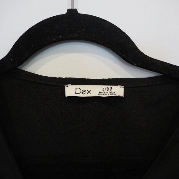 Asymmetric button line top - Picture 4 of 4